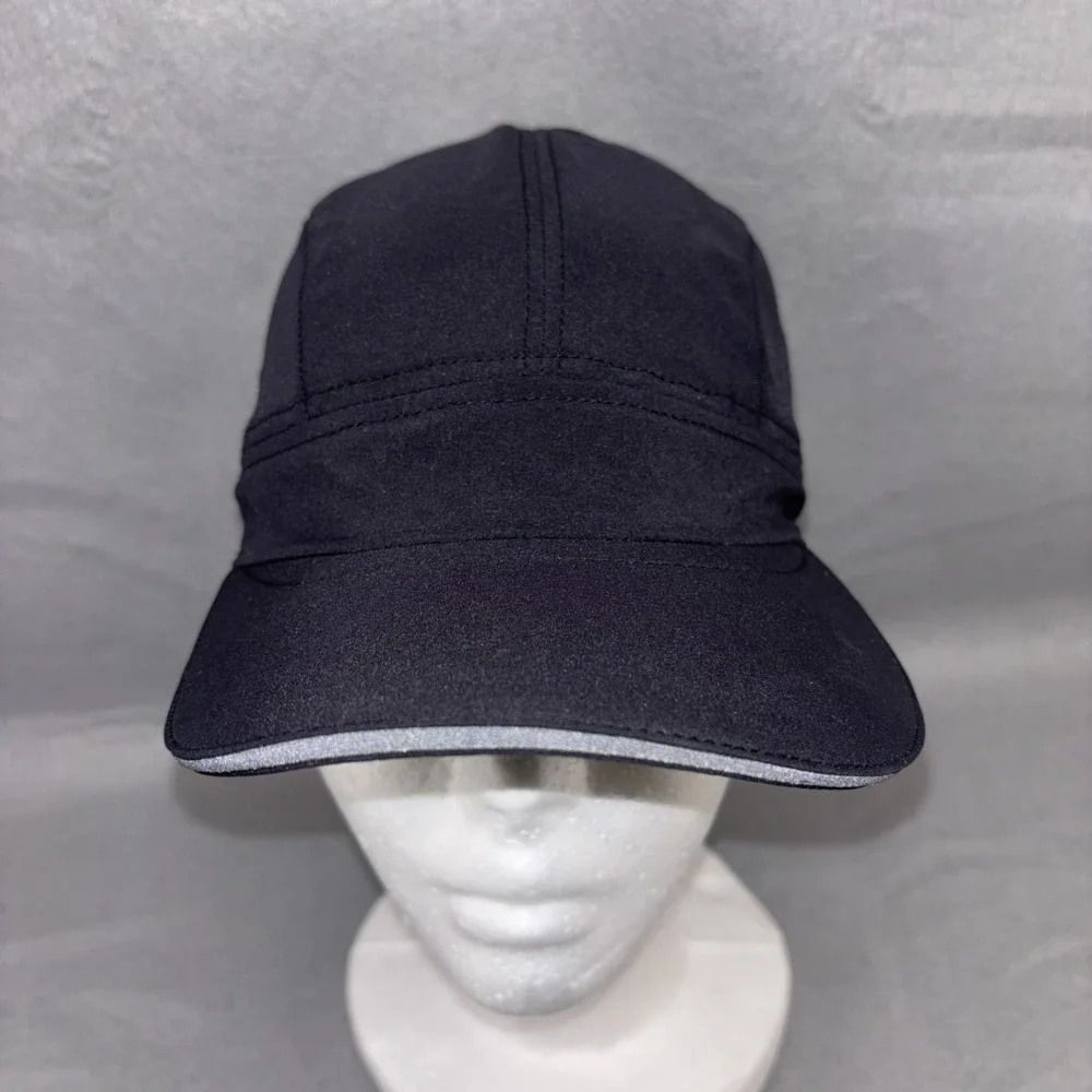 Lululemon Logo Womens One Size Black Adjustable Running Cap Lightweight Stretch
